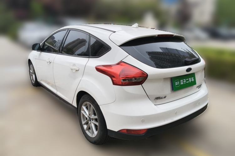 Used Ford Focus 2018 Two-Door Classic EcoBoost 125 Automatic Supercharged Style SmartDrive Edition Rear Left 45 Deg
