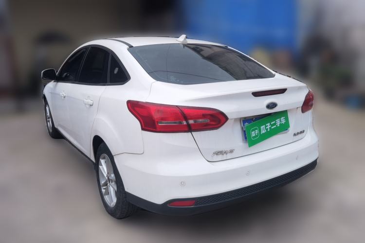 Used Ford Focus 2018 Sedan Classic 1.6L Automatic Trendy SmartDrive Edition Rear Left 45 Deg