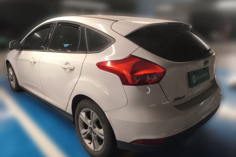 Used Ford Focus 2018 Hatchback Classic 1.6L Automatic Comfort Plus SmartDrive Edition Rear Left 45 Deg
