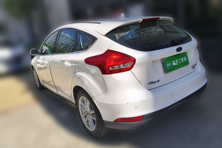 Used Ford Focus 2018 Hatchback Classic EcoBoost 180 Automatic Elite Model Rear Left 45 Deg