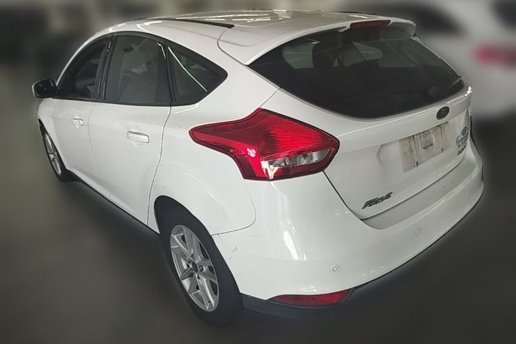 Used Ford Focus 2018 Hatchback Classic 1.6L Automatic Trendy SmartDrive Edition Rear Left 45 Deg