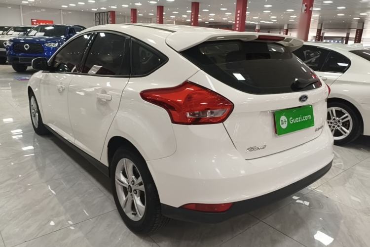 Used Ford Focus 2018 Hatchback Classic 1.6L Automatic Comfort Plus SmartDrive Edition Rear Left 45 Deg