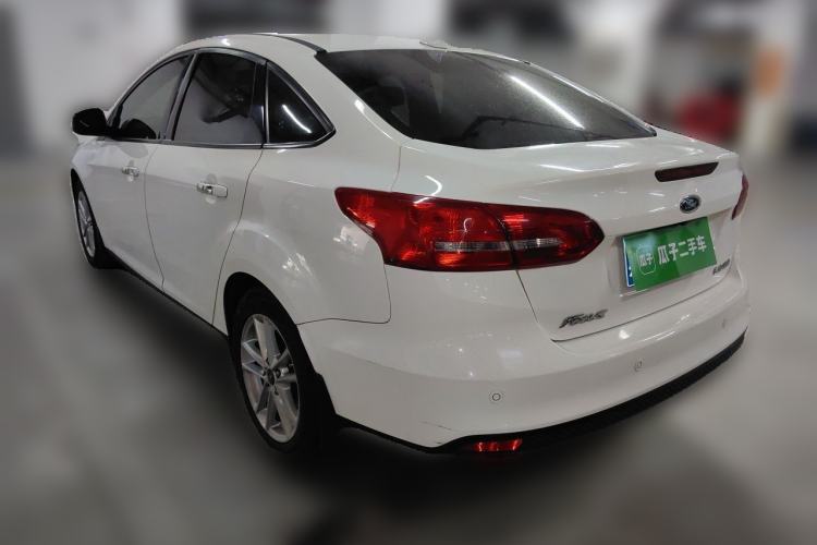 Used Ford Focus 2018 Sedan Classic 1.6L Automatic Trendy SmartDrive Edition Rear Left 45 Deg