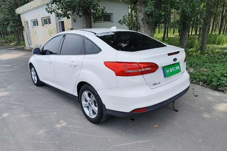 Used Ford Focus 2018 Sedan Classic 1.6L Manual Comfort Plus SmartDrive Edition Rear Left 45 Deg