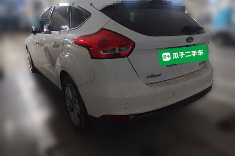 Used Ford Focus 2018 Hatchback Classic 1.6L Automatic Comfort Plus SmartDrive Edition Rear Left 45 Deg