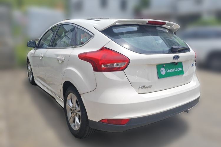 Used Ford Focus 2018 Hatchback Classic 1.6L Automatic Comfort Plus SmartDrive Edition Rear Left 45 Deg