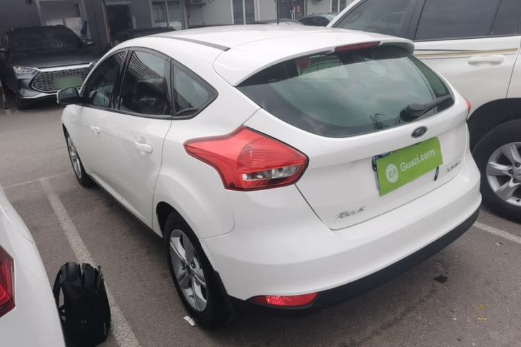 Used Ford Focus 2018 Hatchback Classic 1.6L Automatic Comfort Plus SmartDrive Edition Rear Left 45 Deg