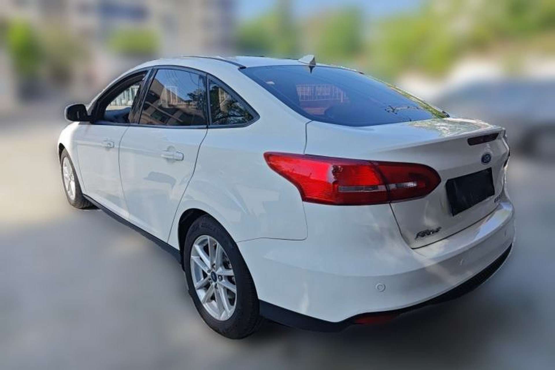 Used Ford Focus 2018 Sedan Classic 1.6L Automatic Trendy SmartDrive Edition Rear Left 45 Deg