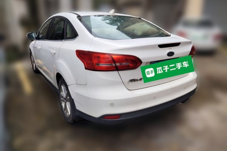 Used Ford Focus 2018 Sedan Classic EcoBoost 180 Automatic Elite Model Rear Left 45 Deg