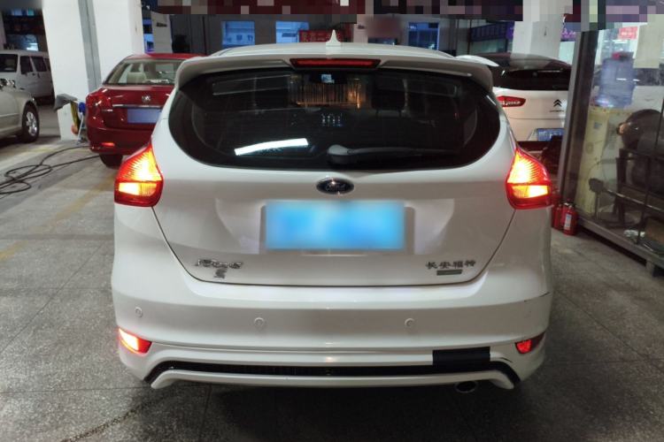 Used Ford Focus 2018 Hatchback Classic EcoBoost 180 Automatic Elite Model Rear