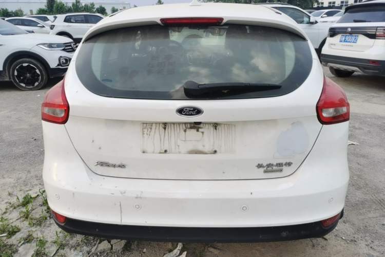 Used Ford Focus 2018 Two-Door Classic EcoBoost 125 Automatic Supercharged Style SmartDrive Edition Rear