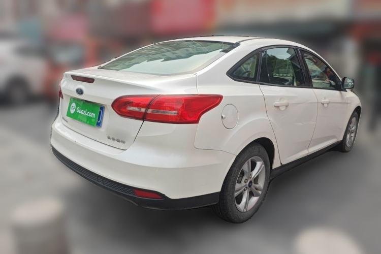 Used Ford Focus 2018 Sedan Classic 1.6L Manual Comfort Plus SmartDrive Edition Rear Right 45 Deg