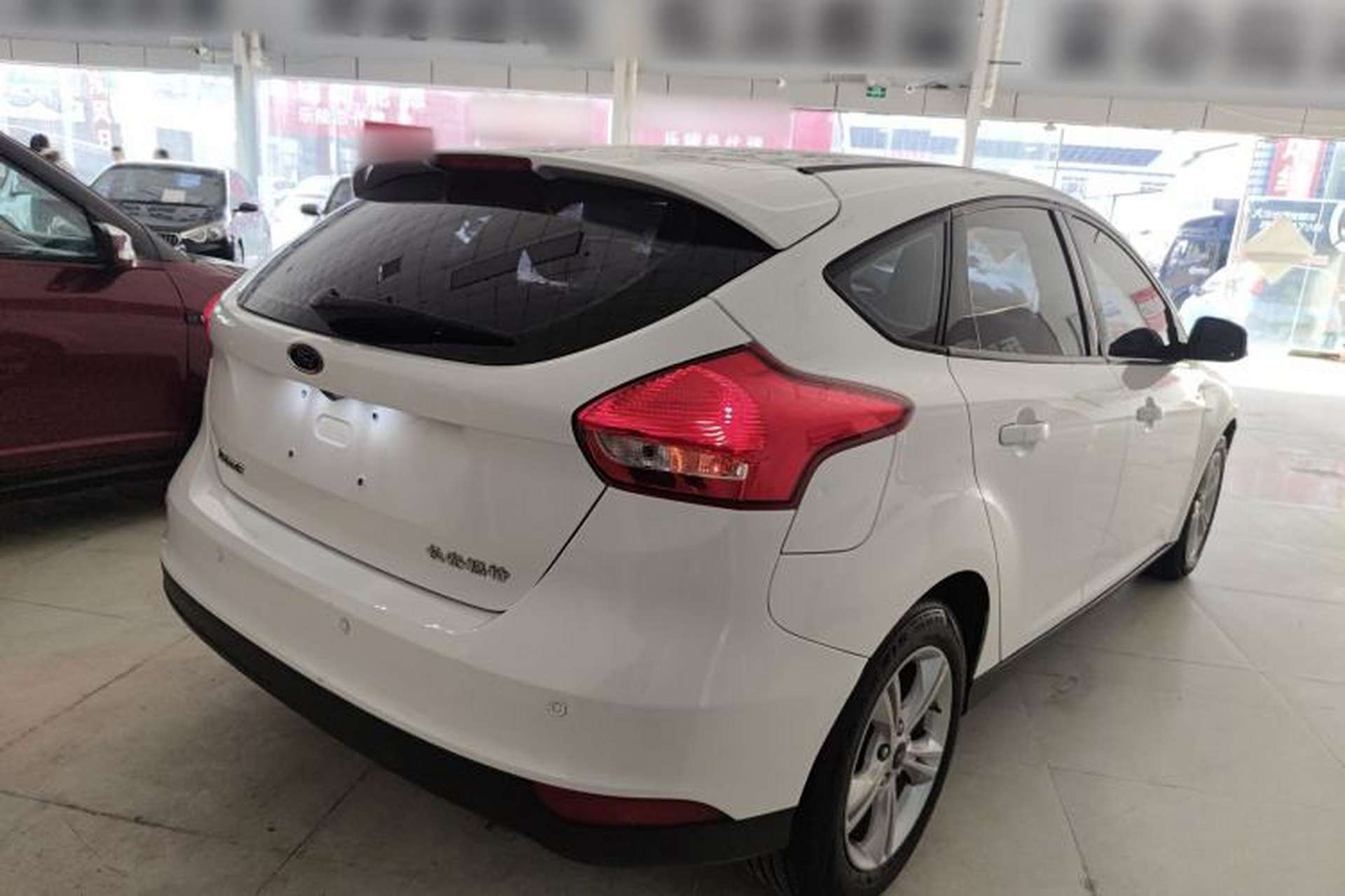 Used Ford Focus 2018 Hatchback Classic 1.6L Automatic Comfort Plus SmartDrive Edition Rear Right 45 Deg
