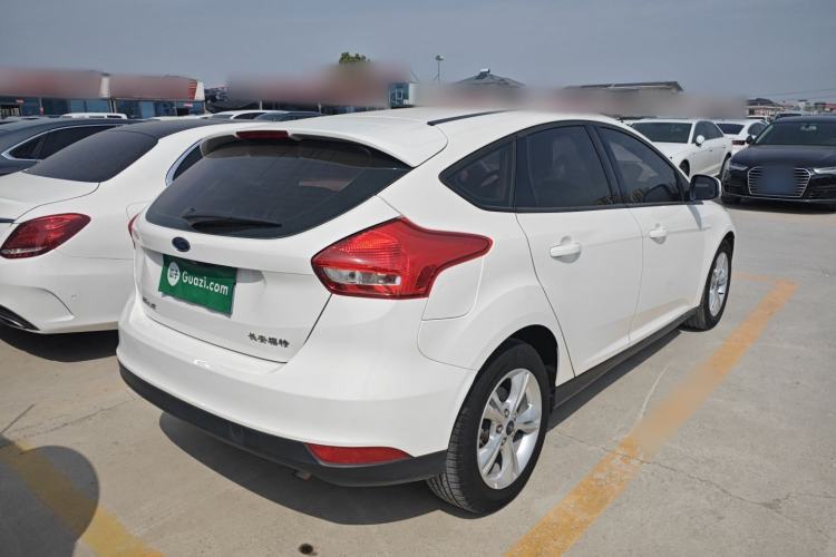 Used Ford Focus 2018 Hatchback Classic 1.6L Automatic Comfort Plus SmartDrive Edition Rear Right 45 Deg