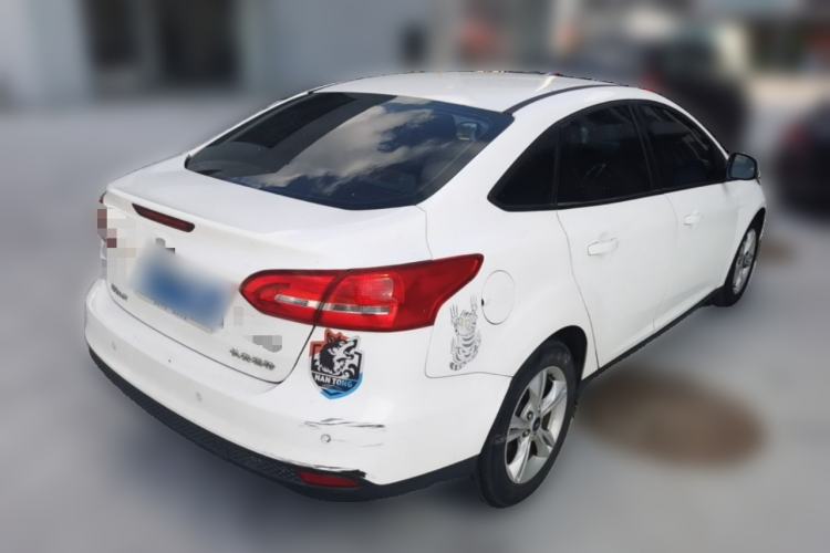 Used Ford Focus 2018 Sedan Classic 1.6L Automatic Comfort Plus Smart Drive Version Rear Right 45 Deg