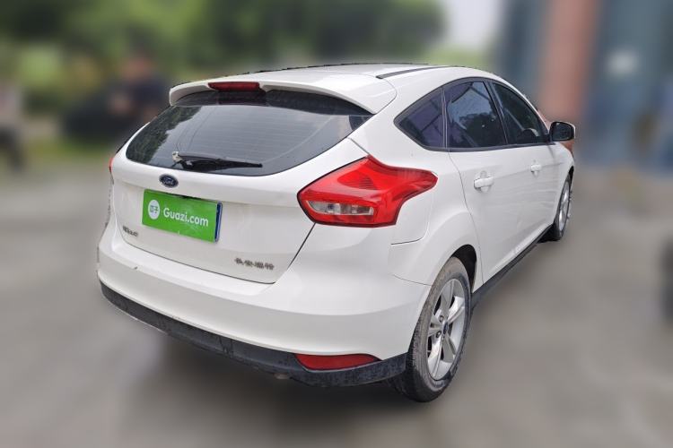 Used Ford Focus 2018 Hatchback Classic 1.6L Automatic Comfort Plus SmartDrive Edition Rear Right 45 Deg