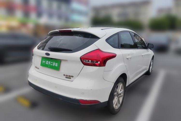 Used Ford Focus 2018 Two-Door Classic EcoBoost 125 Automatic Supercharged Style SmartDrive Edition Rear Right 45 Deg