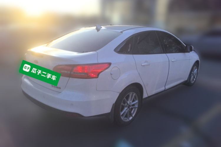 Used Ford Focus 2018 Sedan Classic 1.6L Manual Fashion Edition SmartDrive Version Rear Right 45 Deg