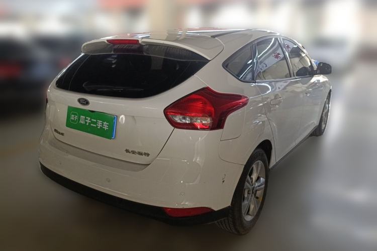 Used Ford Focus 2018 Hatchback Classic 1.6L Automatic Comfort Plus SmartDrive Edition Rear Right 45 Deg