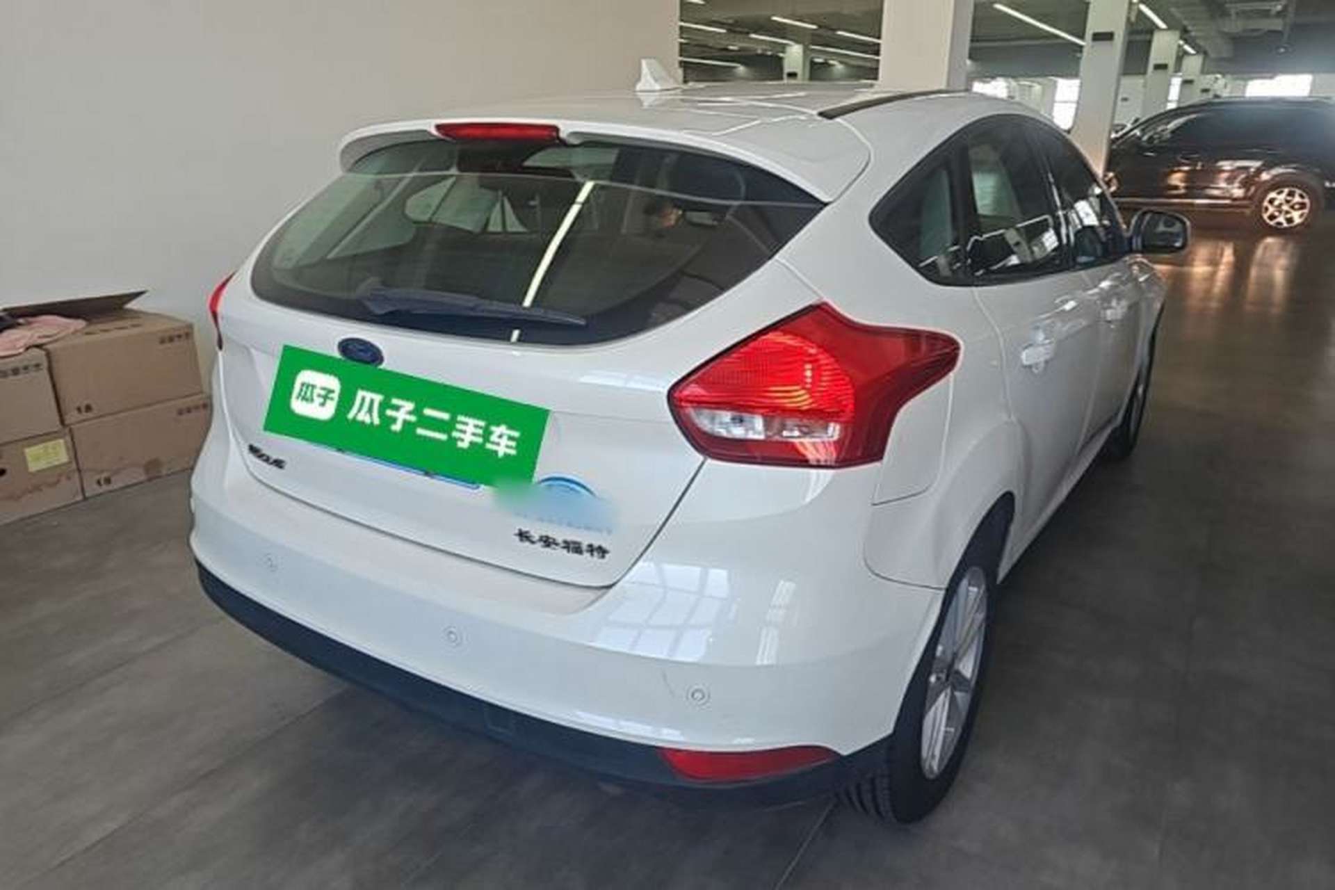 Used Ford Focus 2018 Hatchback Classic 1.6L Automatic Trendy SmartDrive Edition Rear Right 45 Deg