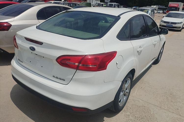 Used Ford Focus 2018 Sedan Classic 1.6L Automatic Comfort Plus Smart Drive Version Rear Right 45 Deg