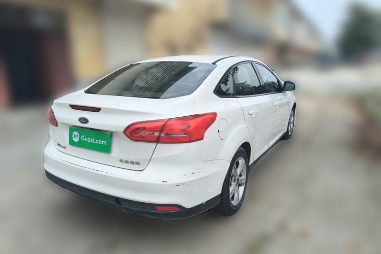 Used Ford Focus 2018 Sedan Classic 1.6L Automatic Comfort Plus Smart Drive Version Rear Right 45 Deg