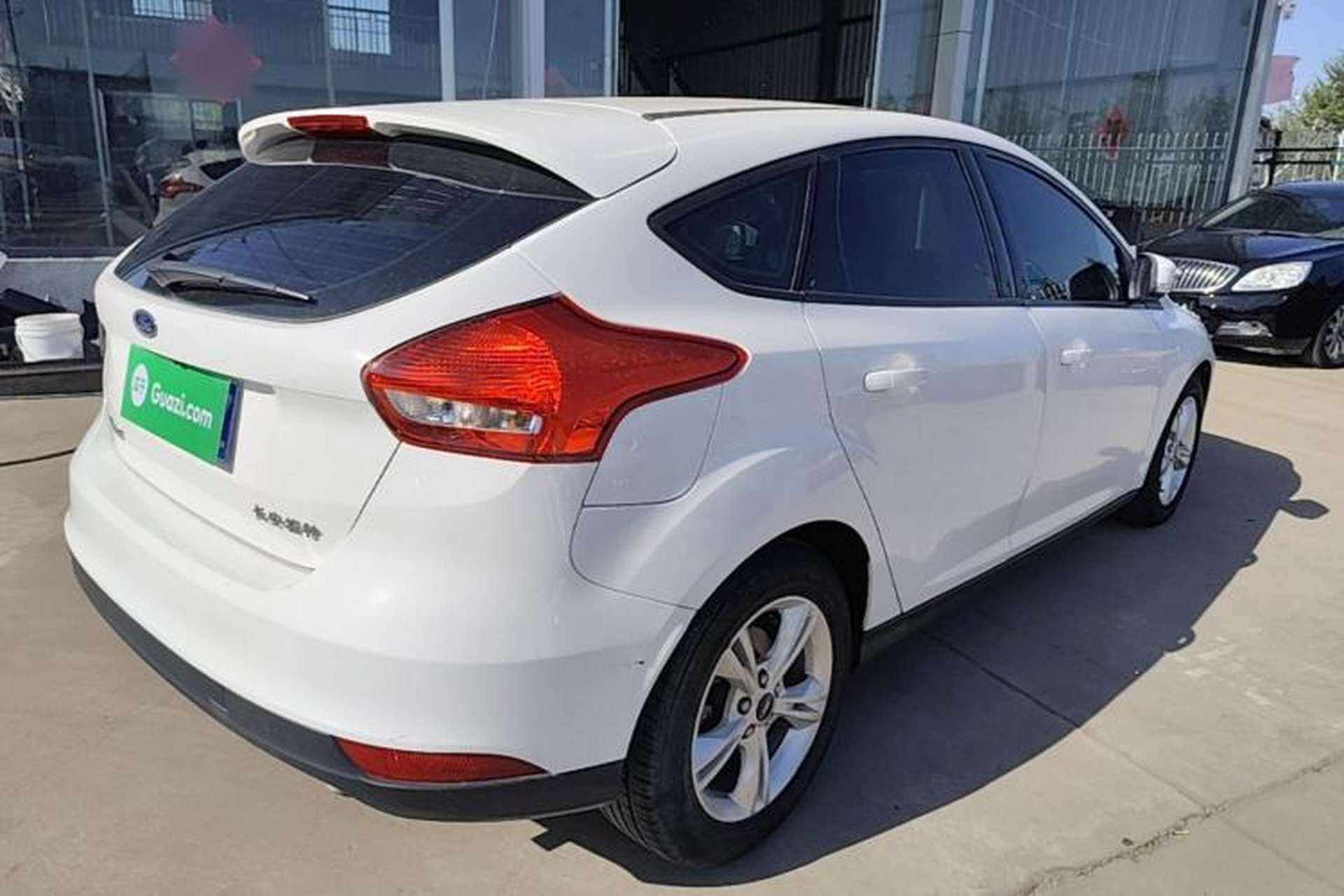 Used Ford Focus 2018 Hatchback Classic 1.6L Automatic Comfort Plus SmartDrive Edition Rear Right 45 Deg