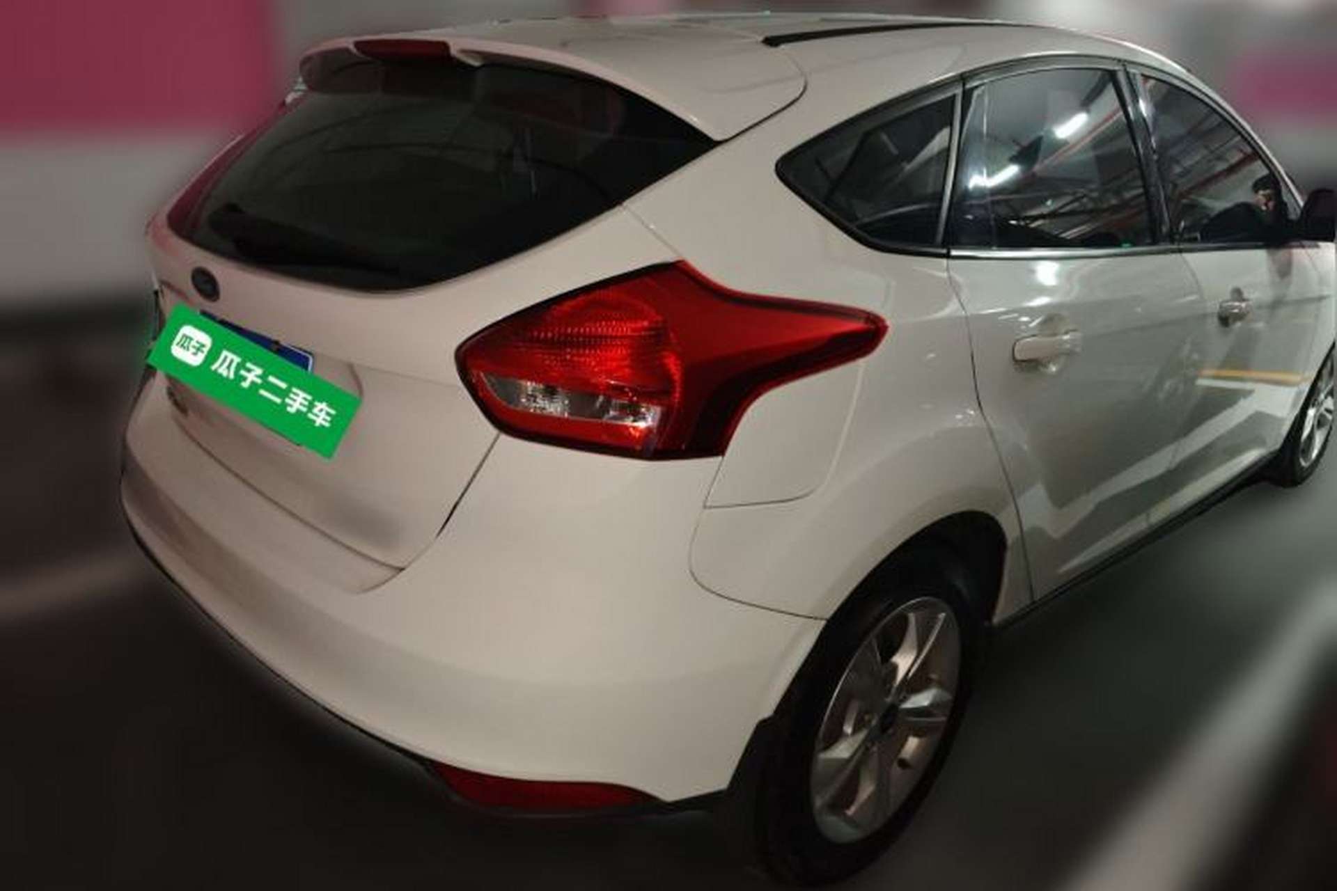 Used Ford Focus 2018 Hatchback Classic 1.6L Automatic Comfort Plus SmartDrive Edition Rear Right 45 Deg