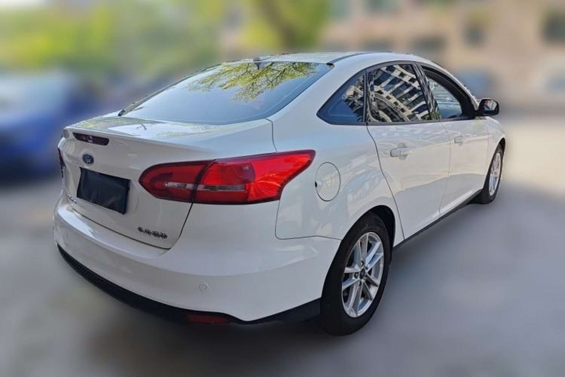 Used Ford Focus 2018 Sedan Classic 1.6L Automatic Trendy SmartDrive Edition Rear Right 45 Deg