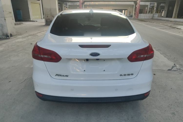Used Ford Focus 2018 Sedan Classic 1.6L Automatic Trendy SmartDrive Edition Rear