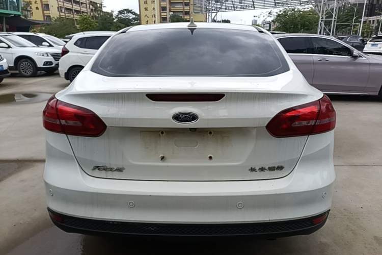 Used Ford Focus 2018 Sedan Classic 1.6L Automatic Trendy SmartDrive Edition Rear