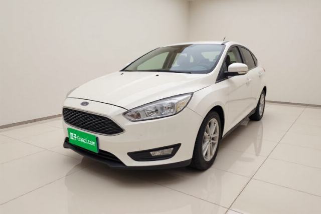 Ford Focus 2018 Two-Door Classic EcoBoost 125 Automatic Supercharged Style SmartDrive Edition usado