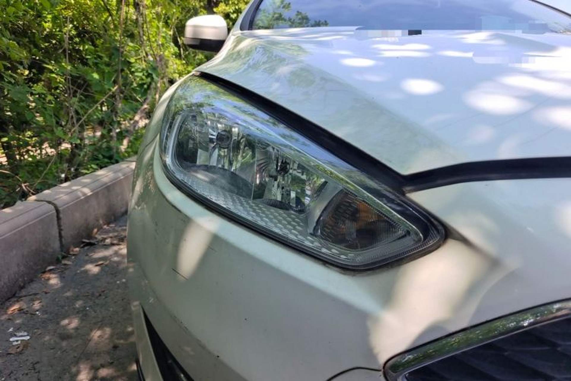Used Ford Focus 2018 Hatchback Classic 1.6L Automatic Trendy SmartDrive Edition Right Front Headlight