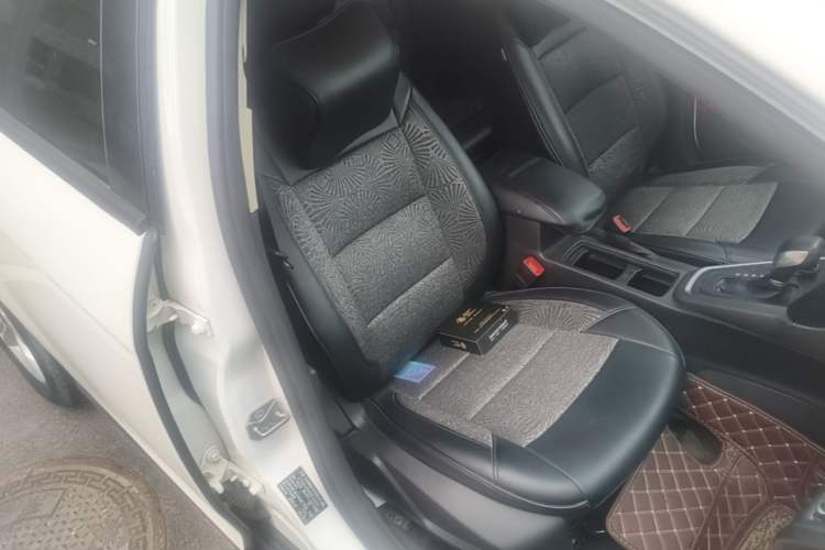 Used Ford Focus 2018 Hatchback Classic 1.6L Automatic Comfort Plus SmartDrive Edition Right Front Seat