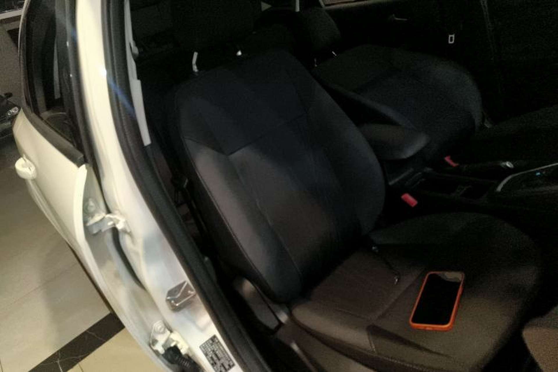 Used Ford Focus 2018 Hatchback Classic 1.6L Automatic Comfort Plus SmartDrive Edition Right Front Seat