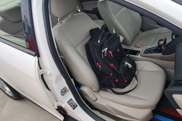 Used Ford Focus 2018 Sedan Classic 1.6L Automatic Comfort Plus Smart Drive Version Right Front Seat