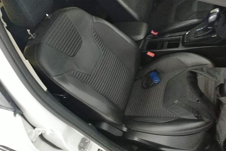 Used Ford Focus 2018 Sedan Classic EcoBoost 180 Automatic Elite Model Right Front Seat