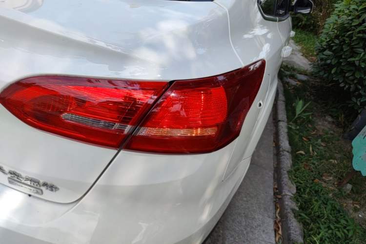 Used Ford Focus 2018 Sedan Classic EcoBoost 180 Automatic Elite Model Right Rear Taillight