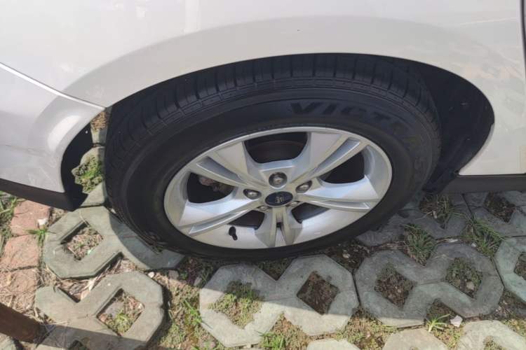 Used Ford Focus 2018 Hatchback Classic 1.6L Automatic Comfort Plus SmartDrive Edition Right Rear Wheel Hub