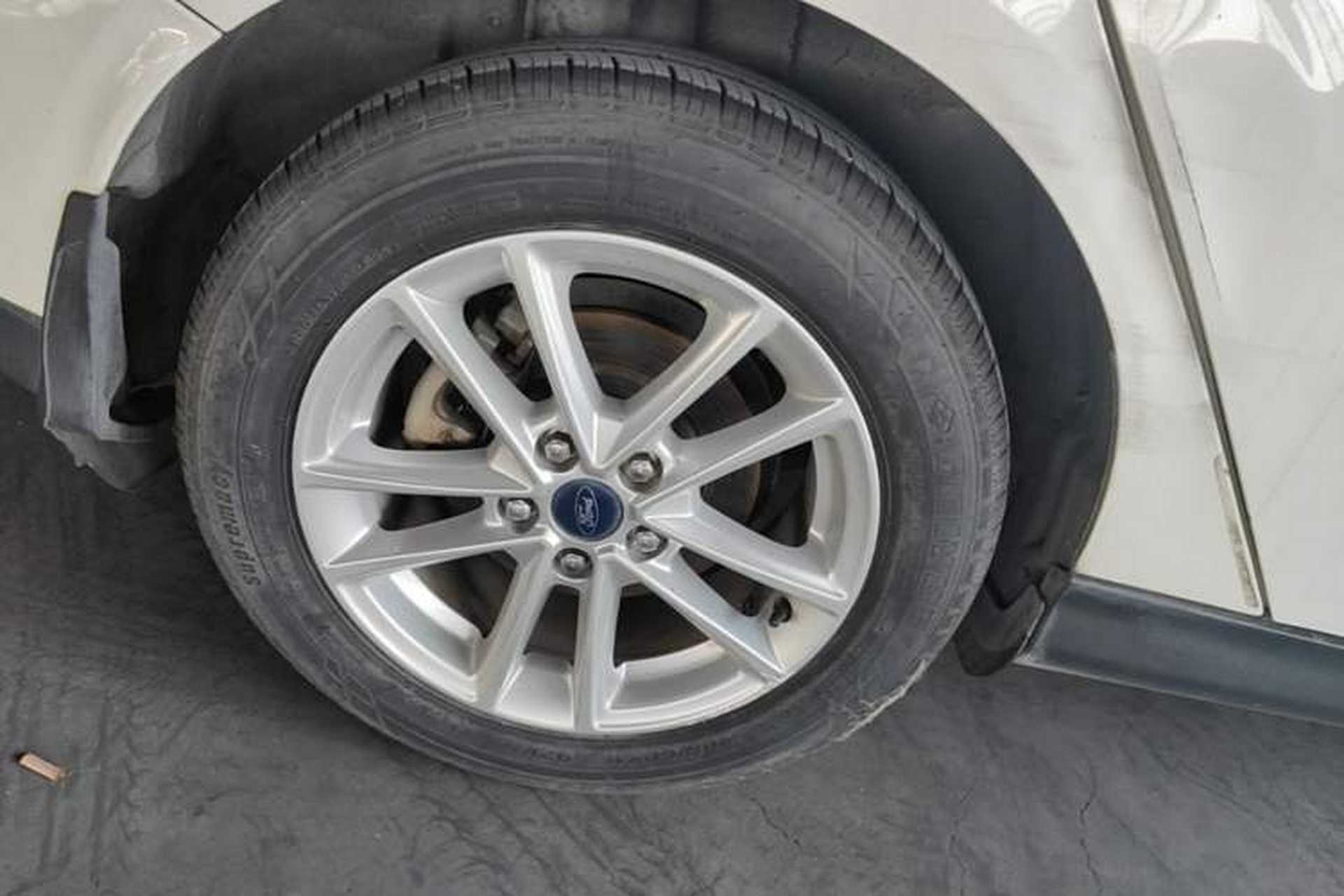 Used Ford Focus 2018 Hatchback Classic 1.6L Automatic Trendy SmartDrive Edition Right Rear Wheel Hub