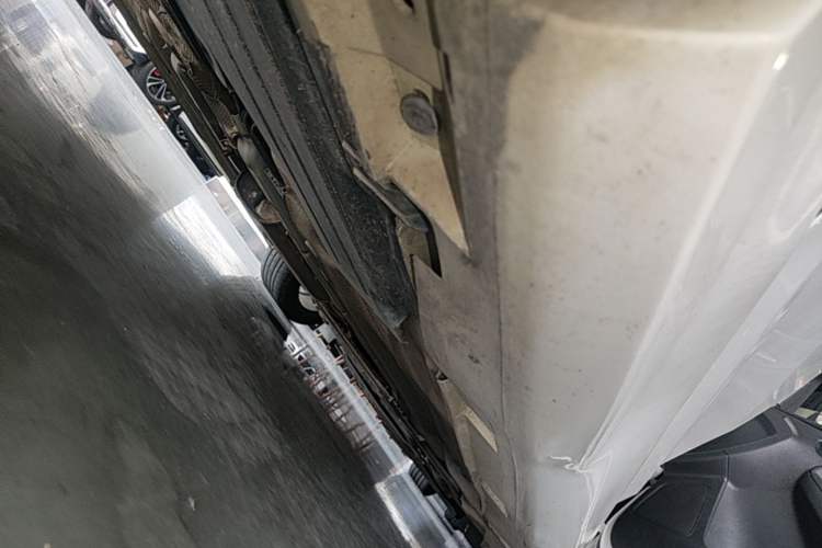 Used Ford Focus 2018 Hatchback Classic 1.6L Automatic Comfort Plus SmartDrive Edition Right Side Sill