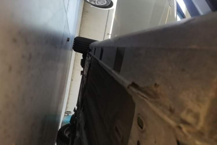 Used Ford Focus 2018 Hatchback Classic 1.6L Automatic Trendy SmartDrive Edition Right Side Sill