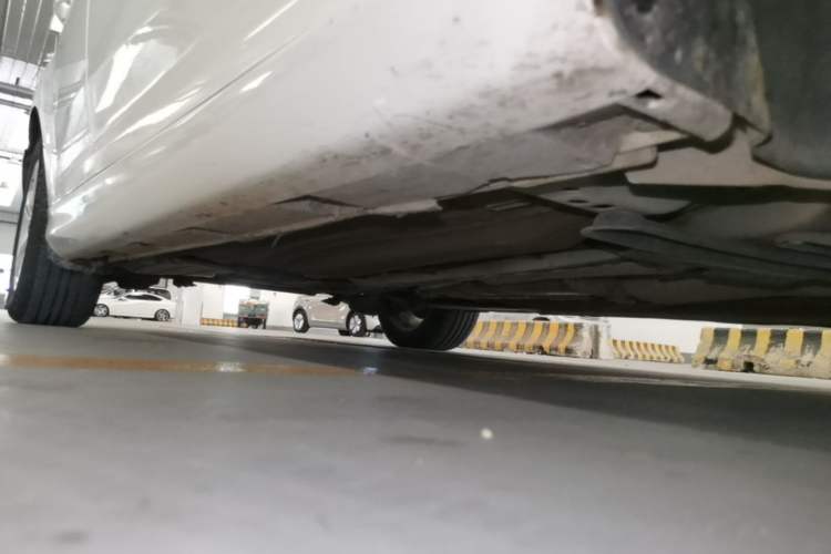 Used Ford Focus 2018 Hatchback Classic 1.6L Automatic Comfort Plus SmartDrive Edition Right Side Sill