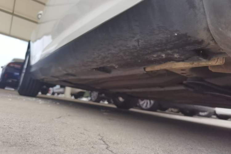 Used Ford Focus 2018 Sedan Classic EcoBoost 180 Automatic Elite Model Right Side Sill