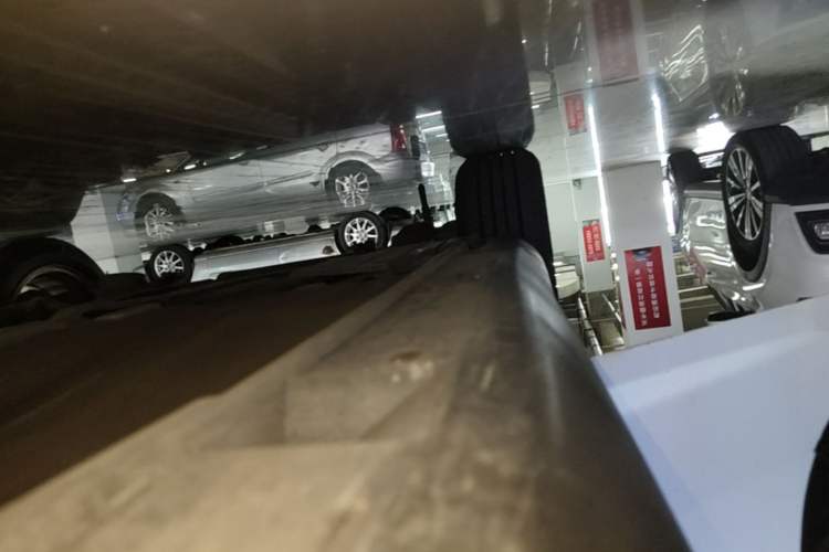 Used Ford Focus 2018 Sedan Classic EcoBoost 180 Automatic Elite Model Right Side Sill
