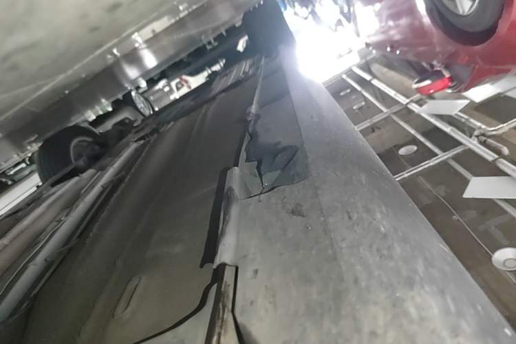 Used Ford Focus 2018 Hatchback Classic EcoBoost 180 Automatic Elite Model Right Side Sill