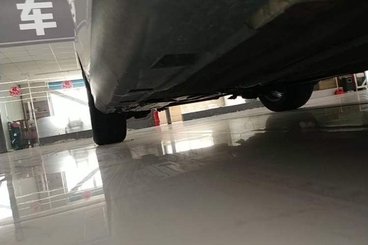 Used Ford Focus 2018 Sedan Classic EcoBoost 180 Automatic Elite Model Right Side Sill