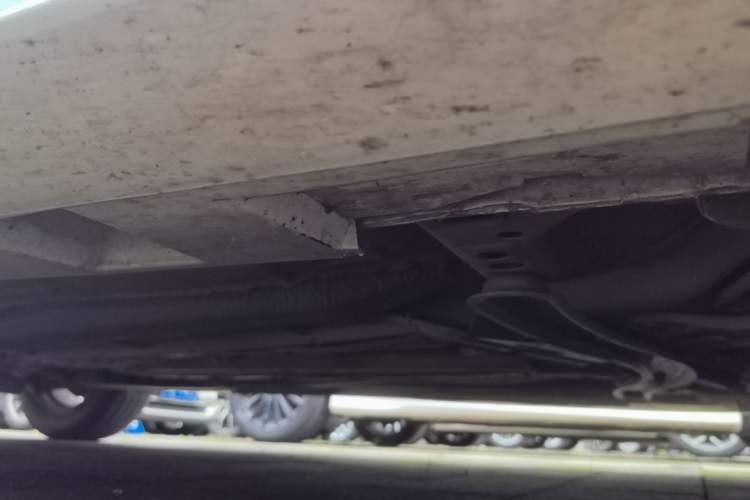 Used Ford Focus 2018 Hatchback Classic EcoBoost 180 Automatic Elite Model Right Side Sill