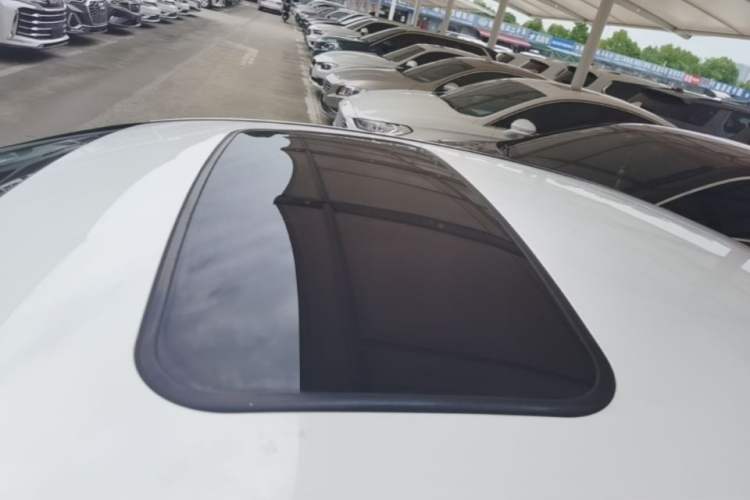 Used Ford Focus 2018 Sedan Classic EcoBoost 180 Automatic Elite Model Roof
