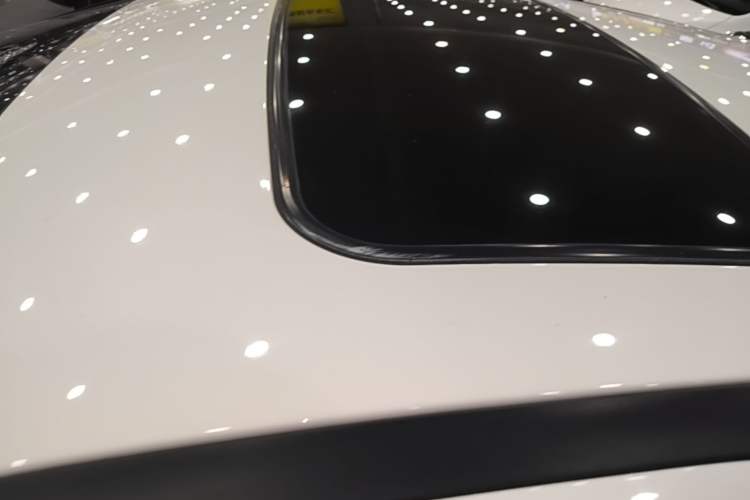 Used Ford Focus 2018 Hatchback Classic 1.6L Automatic Trendy SmartDrive Edition Roof